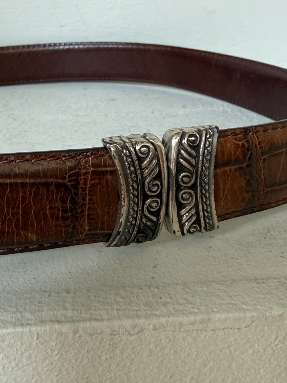 Unbranded Brown Croc Embossed Leather Belt Ornate Silver Western Buckle - Picture 6 of 6